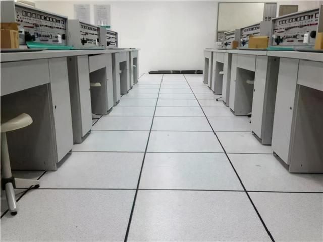 防靜電地板技術(shù)標(biāo)準(zhǔn)